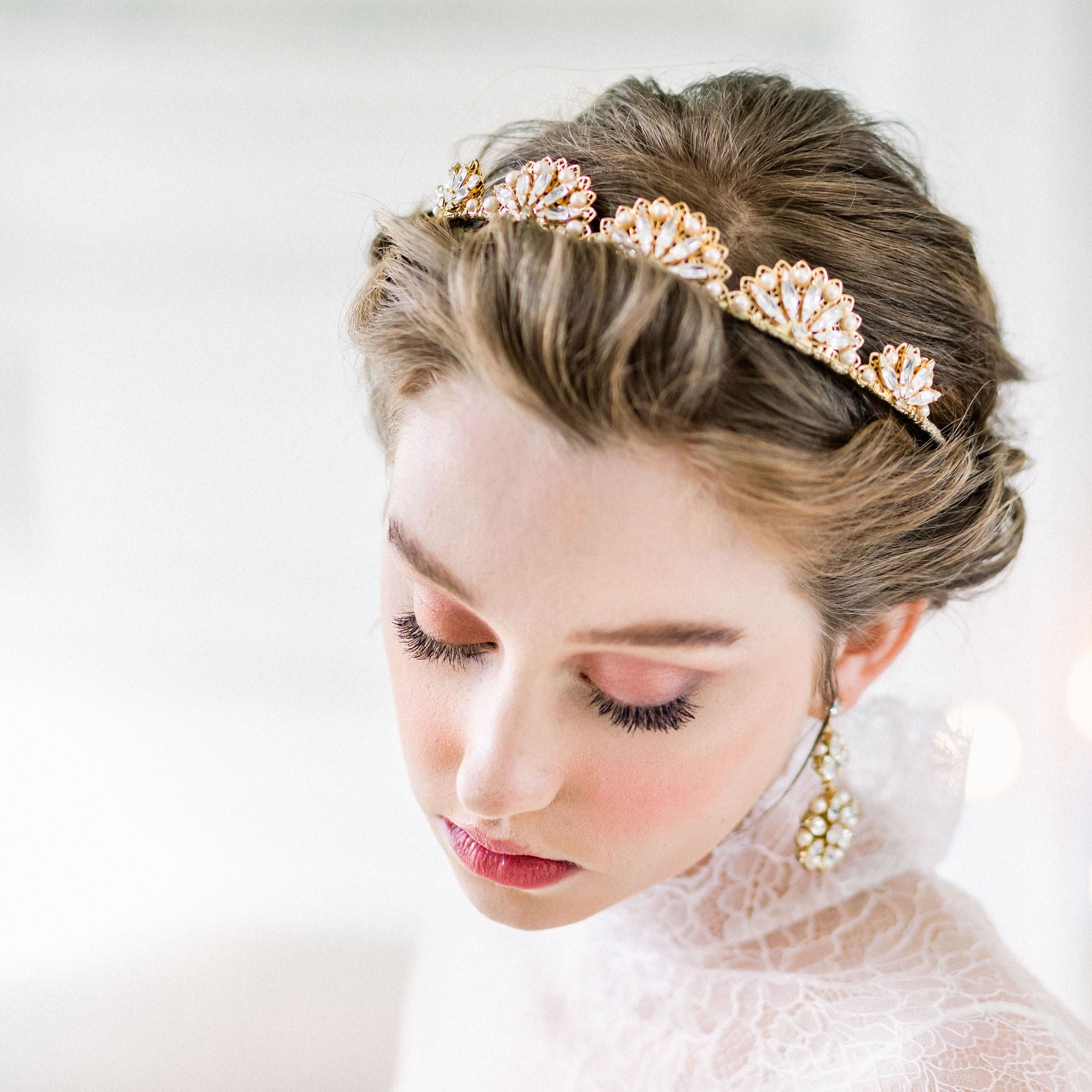 How to choose the right bridal hair accessory – Brides & Hairpins